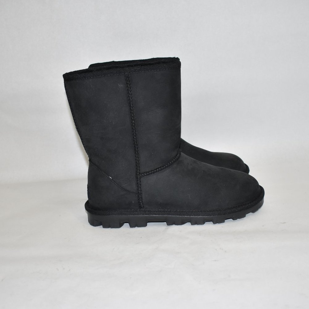Ugg Essential Short Shearling Lined Boot 7 (Se7) - image 3